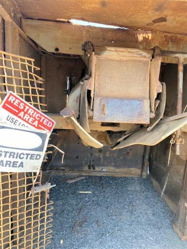 Dozer Trap with Reciprocating Plate Feeder