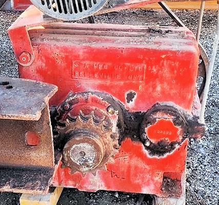 Stephens-adamson 60" W X 20' L Apron Feeder)