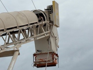 2 Units - Ssi - Steel Structures Inc. 11'11" W X 48' H Lime Silos, 3800 Cu. Ft.)