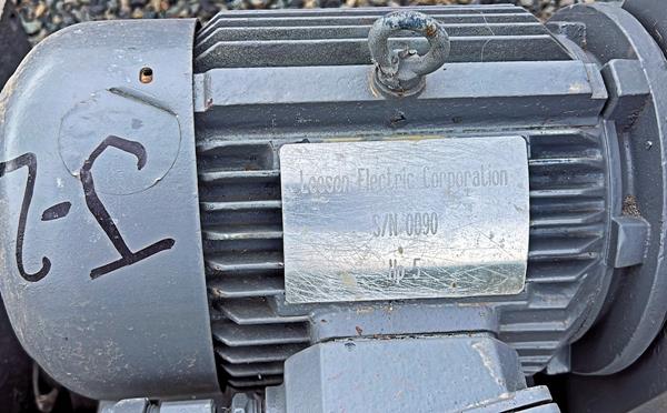 2 Units - W E I R - Enviro Tech 400 Gallon Pump Box With 2.5" Vertical Pump)