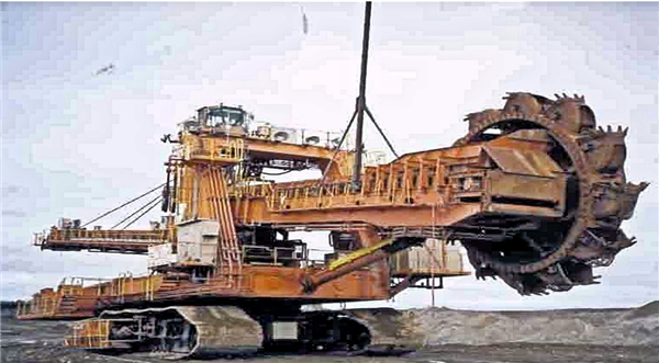 Kawasaki No. 460/bwe 3200 Bcm/hr Bucket Wheel Excavator)