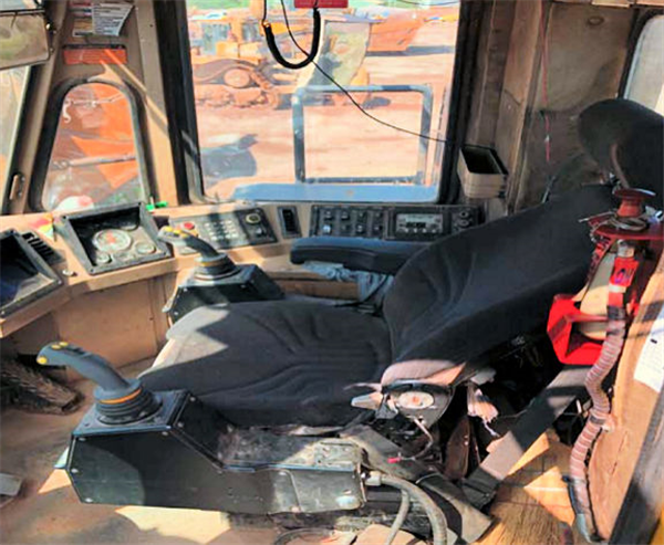 Used Letourneau Model L-1350 Front End Wheel Loader)