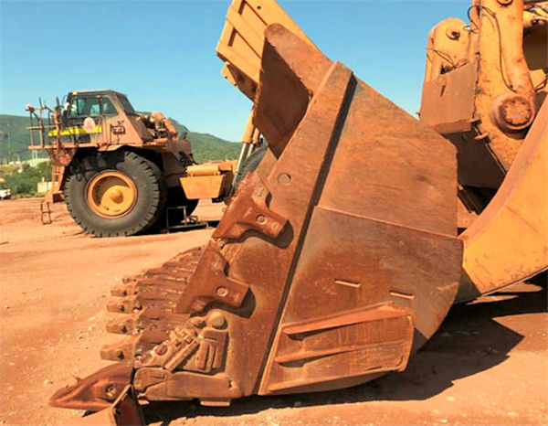 Used Letourneau Model L-1350 Front End Wheel Loader)