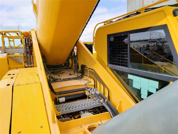 Used Grove Model Rt9150e 150-ton Mobile Crane)