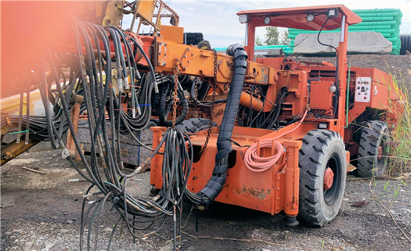 TAMROCK PLUTON 26-1BP Bolter, Refurbished