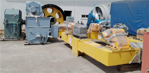 Unused Hepburn 100" (2540mm) Dia., 4-rope Friction (koepe) Hoist, 1250 Hp)