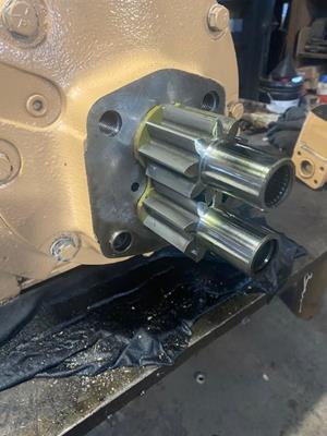 4 Units - Pullmaster Model M18-3-101-1 Planetary Hydraulic Winches)