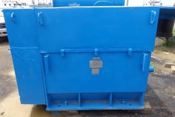 YASKAWA 430 kW Induction Motor
