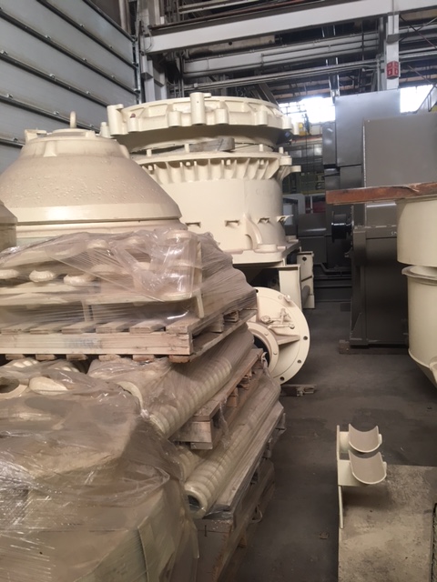 6,000 Tpd Crushing & Grinding Circuit Gold Plant With 32' X 12' Sag Mill, 54" X 74" Gyratory, 7' Sh Hd Cone, Rock Breaker And More)