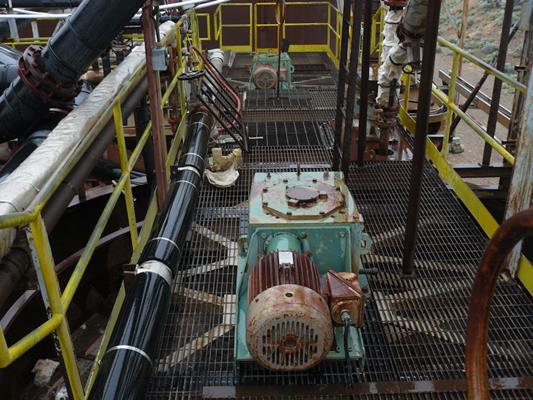 5 Units - 20' Dia. Tanks With Lightnin Mixers)