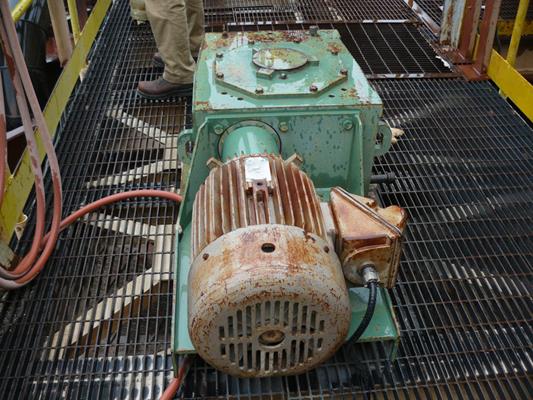 5 Units - 20' Dia. Tanks With Lightnin Mixers)