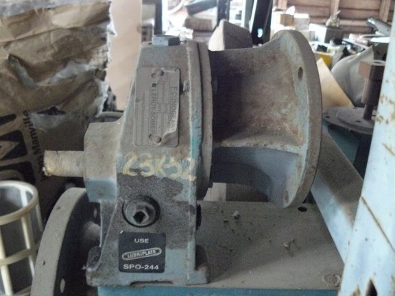 Econogear Leroy-somer Gear Reducer, Ratio 3.2:1, 947 Rpm)