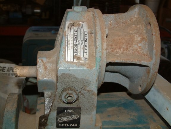 Econogear Leroy-somer Gear Reducer, Ratio 3.2:1, 947 Rpm)