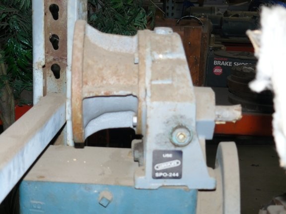 Econogear Leroy-somer Gear Reducer, Ratio 3.2:1, 947 Rpm)