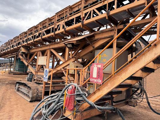 10 Units - Terranova 42" W X 100' L Grasshopper Conveyors (offered In Multiples Of 6))