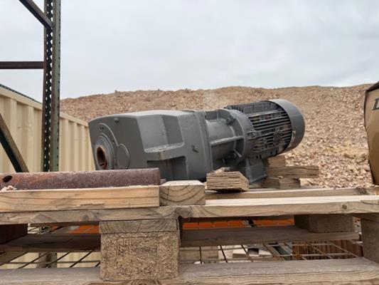 Tnt Mobile Stacking Conveyor System 36")