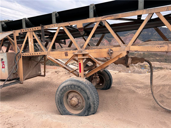 46 Units - 115' L Grasshopper Conveyors In 36" And 42" Width)