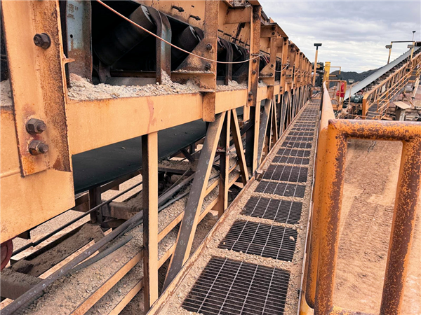 46 Units - 115' L Grasshopper Conveyors In 36" And 42" Width)