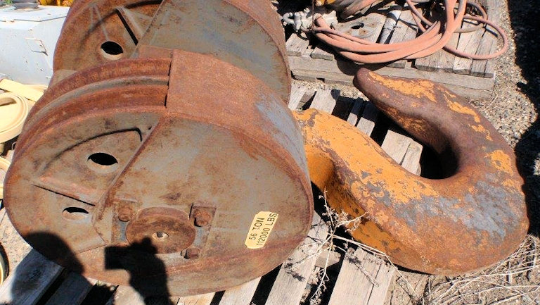 Lot Of Spare Parts For Traylor 54" X 74" Bulldog Type "t" Gyratory Crusher Including Head & Mainshaft, Countershaft, Pinion Gears, Eccentric Gear And More)