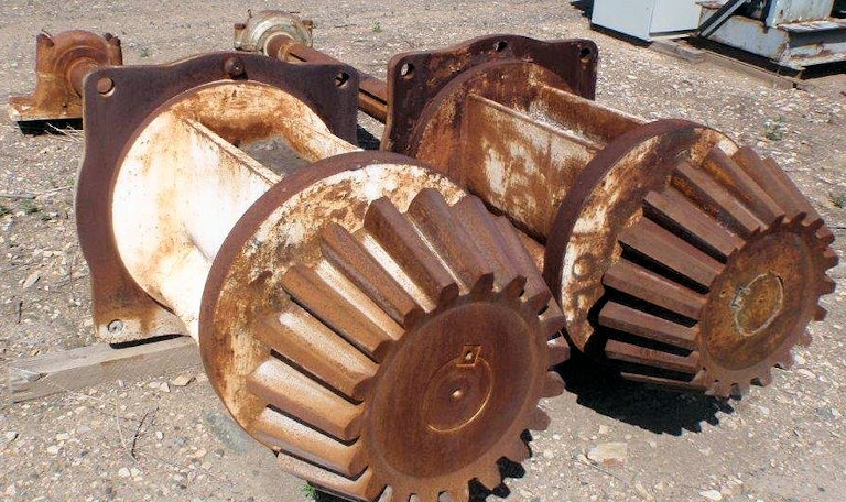 Lot Of Spare Parts For Traylor 54" X 74" Bulldog Type "t" Gyratory Crusher Including Head & Mainshaft, Countershaft, Pinion Gears, Eccentric Gear And More)