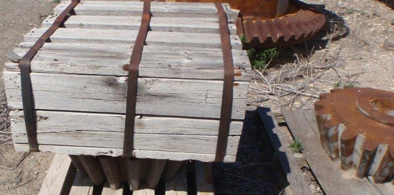 Lot Of Spare Parts For Traylor 54" X 74" Bulldog Type "t" Gyratory Crusher Including Head & Mainshaft, Countershaft, Pinion Gears, Eccentric Gear And More)
