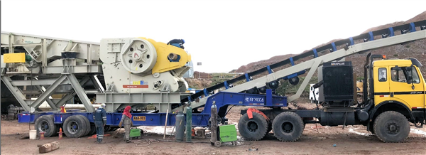 Metso-nordberg Mobile Crushing Plant With C130 Jaw Crusher, 4' X 20' Scalper Feeder And Conveyor)