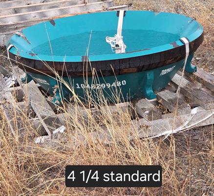Lot Of Spare Parts For Symons-nordberg 4.25' Cone Crusher)