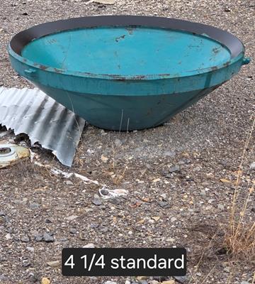 Lot Of Spare Parts For Symons-nordberg 4.25' Cone Crusher)
