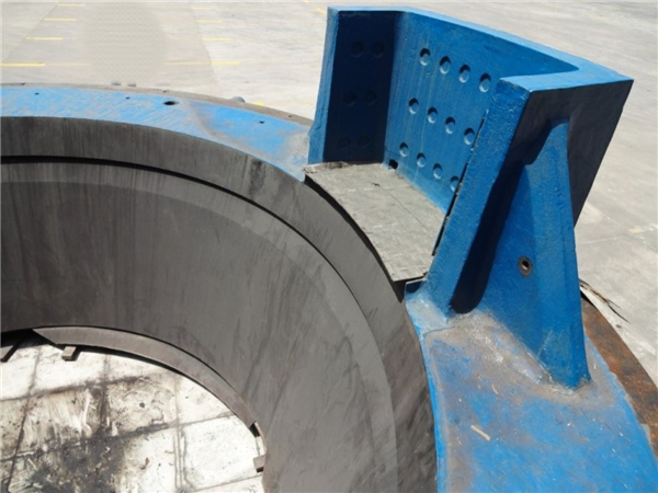Unused Flsmidth (fuller-traylor) 60" X 89" Nt Gyratory Crusher With 600 Kw (816 Hp) Motor)