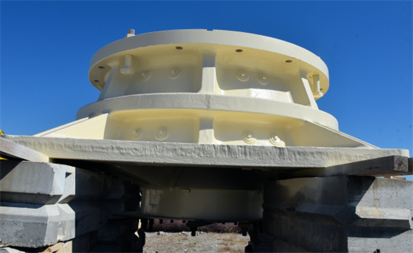 Svedala-metso 62" X 75" Mk-ii Superior Gyratory Crusher)