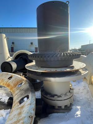 Allis Chalmers 54" X 74" Superior Gyratory Crusher, 1000 Hp)
