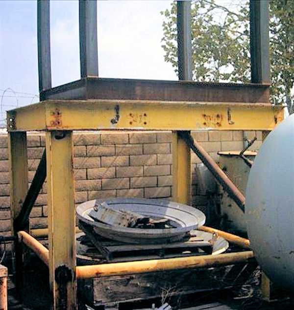 Steel Stand To Support 7' Cone Crusher Head And Shaft)