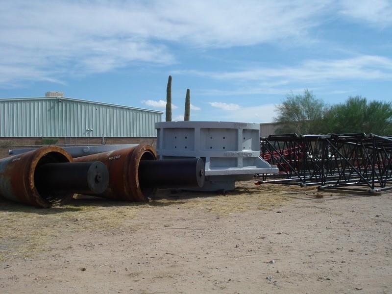 Allis Chalmers 60" X 89" Gyratory Crusher)