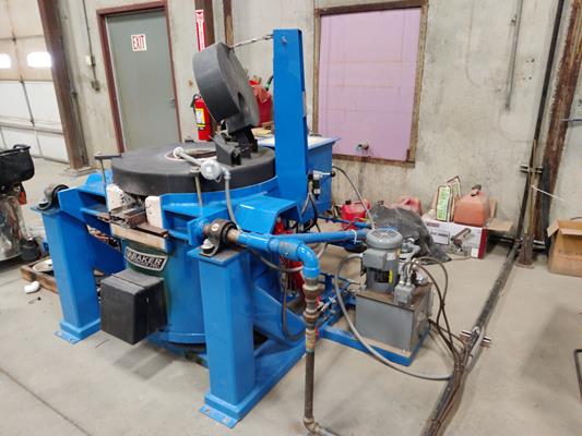 Baker Model T-60 Furnace)