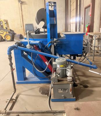 Baker Model 60-t Hydraulically Tilted Crucible Furnace)