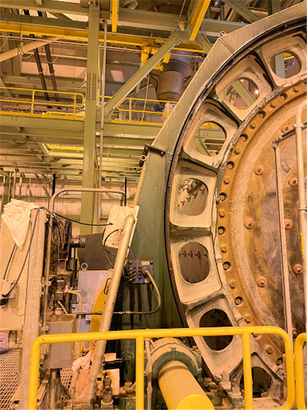 Metso 12' X 21' (3.7m X 6.4m) Ball Mill, 1600 Hp)