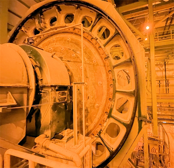 Metso 12' X 21' (3.7m X 6.4m) Ball Mill, 1600 Hp)