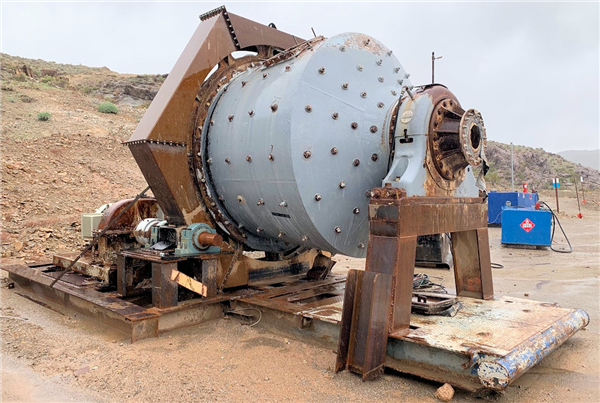 Hardinge 6' X 9' (1.8m X 2.7m) Conical Ball Mill, 200 Hp (149 Kw))