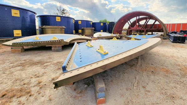 Unused Flsmidth 36' X 17' (11m X 5m) Sag Mill With 13,500 Kw (18,355 Hp) Abb Wrap Around Drive 60 Hz)