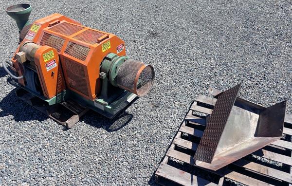 Quinn 16" W X 32" L Skidded Slag/ball Mill)
