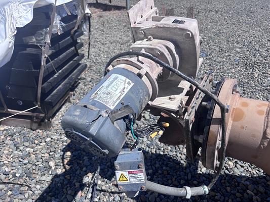 Kca/dinco Slag Holding Tank/feeder With 1/2 Hp Motor And Nord Gear Reducer)