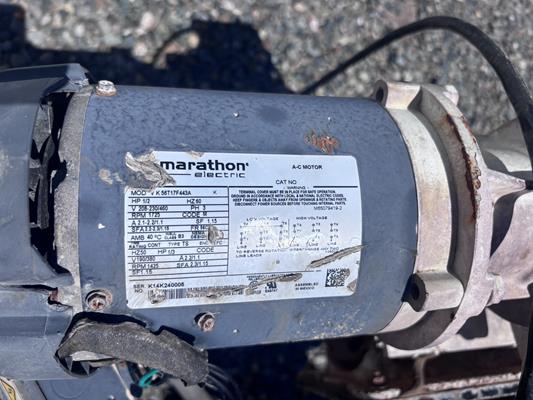 Kca/dinco Slag Holding Tank/feeder With 1/2 Hp Motor And Nord Gear Reducer)