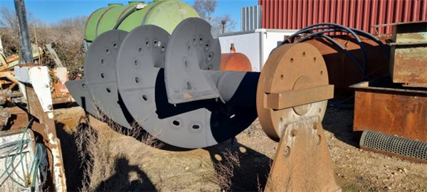 Metso Vtm-800-wb Vertimill With 600 Kw (805 Hp) Motor)