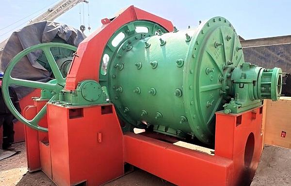 COMESA Remanufactured 6' dia x 6' L Ball Mill, 100 HP