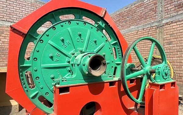 Comesa Remanufactured 6' Dia X 6' L Ball Mill, 100 Hp)