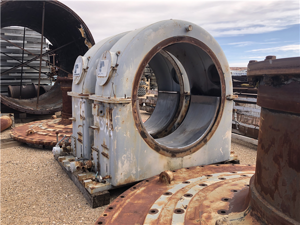 Nordberg 13' X 18'8" (4m X 5.7m) Rod/ Ball Mill With 1,500 Hp (1,120 Kw) Motor.)