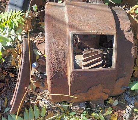 Marcy 8' X 6' (2.4m X 1.8m) Ball Mill, Wet Grind, Rubber Liners, No Motor)