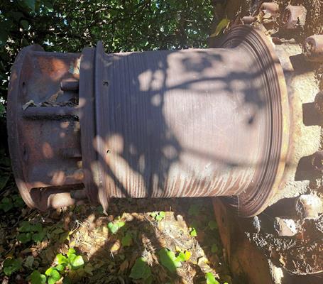 Marcy 8' X 6' (2.4m X 1.8m) Ball Mill, Wet Grind, Rubber Liners, No Motor)