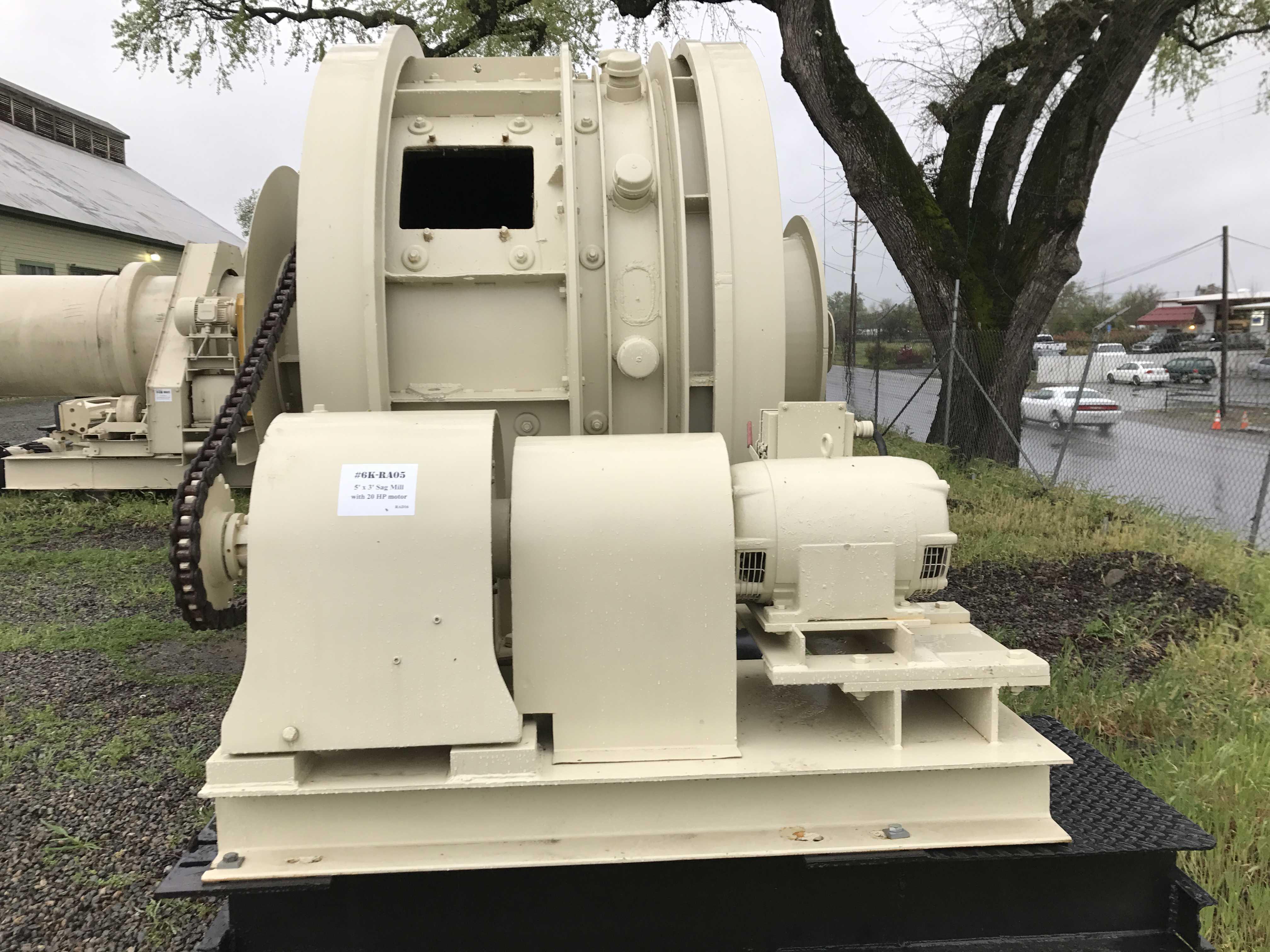 5' X 3' (1.5m X 0.9m)) Sag Mill With 20 Hp Motor)