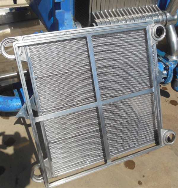 John C. Carlson Ltd Plate & Frame Filter Press With 36 Ss Plates)
